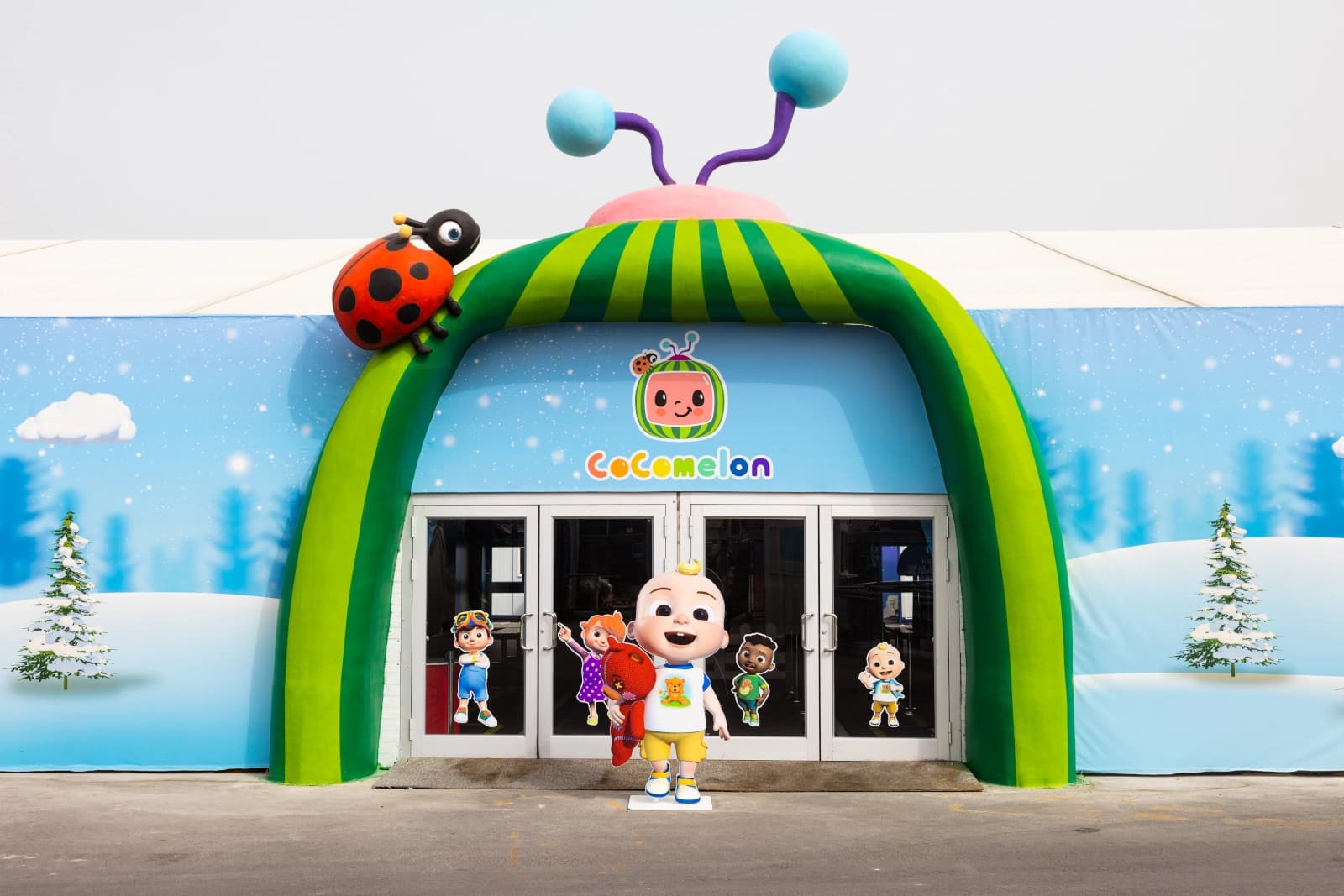 Cocomelon Live Experience — scene two